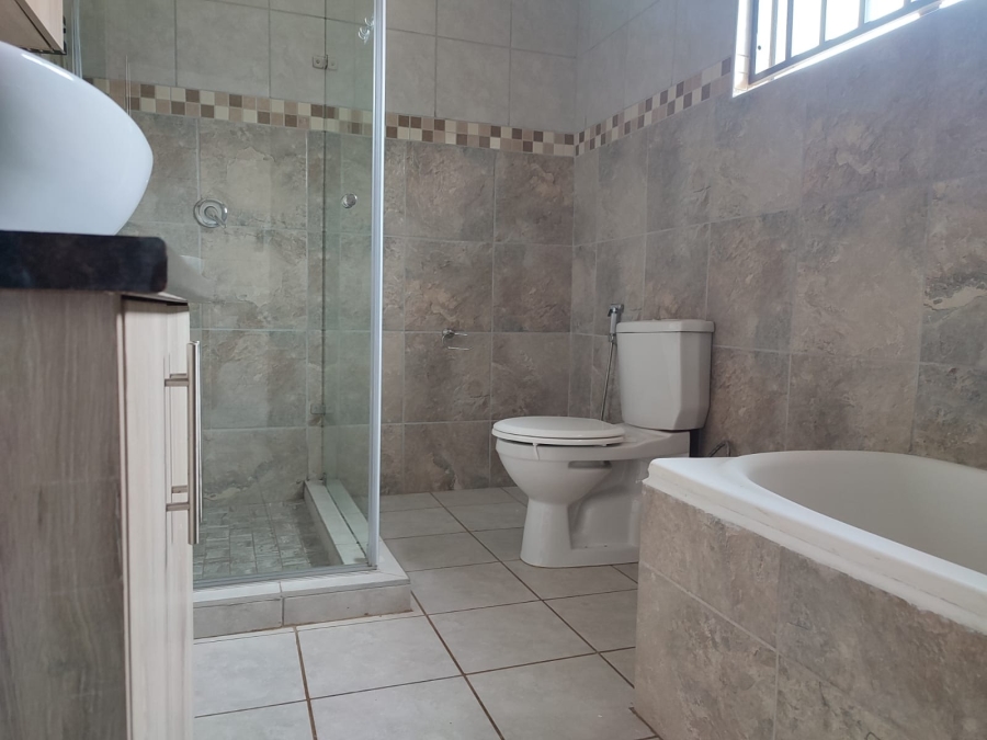 To Let 3 Bedroom Property for Rent in Koster North West